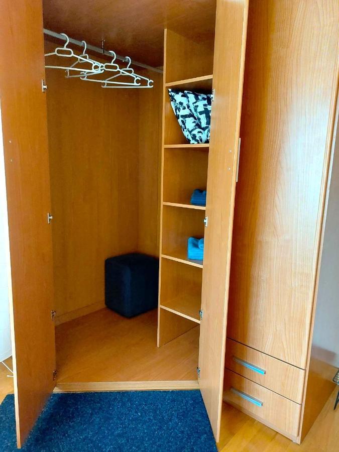 بنبلونة Tourist Room - Casa Particular المظهر الخارجي الصورة